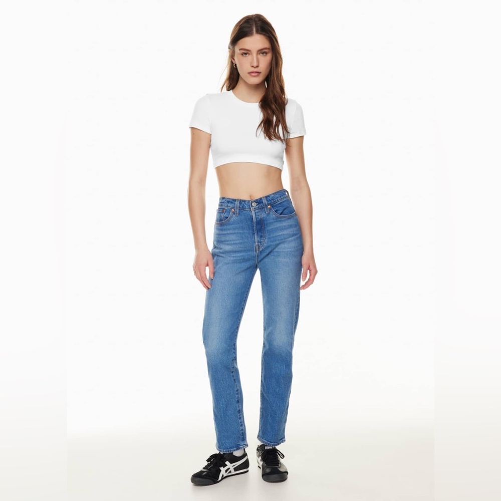 Levi's Wedgie Straight Jean